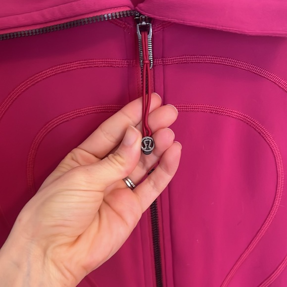 Lululemon In Stride Jacket - Picture 2 of 8